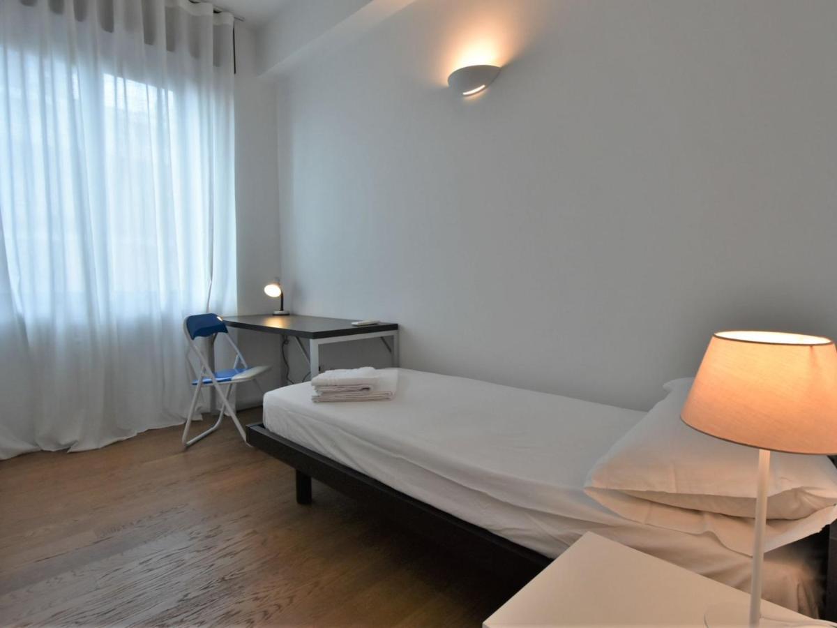 Apartment Corso Genova Apartment By Interhome Milan Bagian luar foto